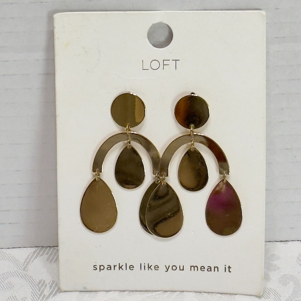 Loft Gold Tone Chandelier Earrings 2.5" Pierced Stud Sparkle Like You Mean It